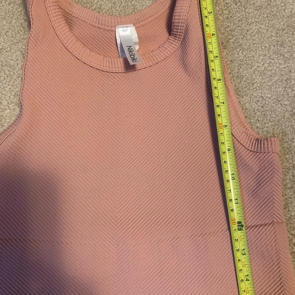 Super cute Nikibiki tank! Size small - Picture 2 of 4